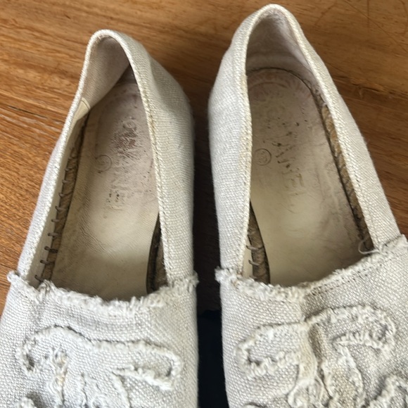 CHANEL
Interlocking CC Logo Canvas Espadrilles - Picture 8 of 11
